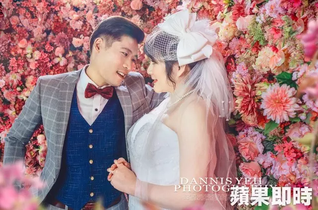 凌葳威拍婚紗「嫁給岳飛後代」兩人忘情接吻,「老公事業超強大」豪撒200萬寵她!
