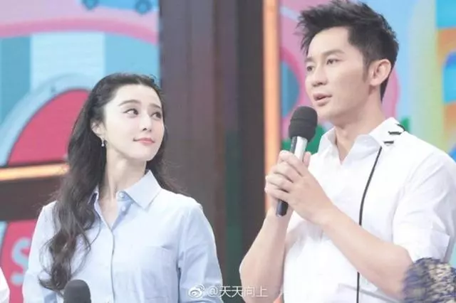 看完這9張照片秒懂了,李晨最愛的女人是張馨予還是范冰冰!