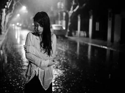 夫妻上法庭爭兒子監護權,兒子消失一天後,前妻笑了,我主動放棄