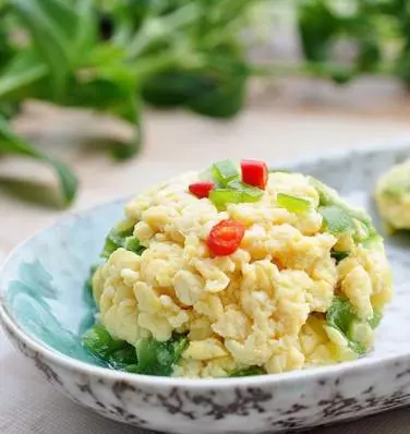 豆腐搭雞蛋,味道似海鮮,九十歲廚師教的,不學虧大了