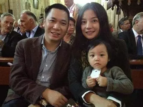 明星結婚給多少聘禮?黃曉明3838萬,李家誠1億,但我只服吳奇隆!