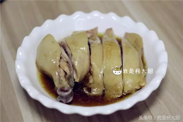 看著老公最近一直在加班,想著弄什麼好吃的給老公補補,然後媽媽跟我說可以做「這道菜」又好吃又有營養!保證你老公一定喜歡!