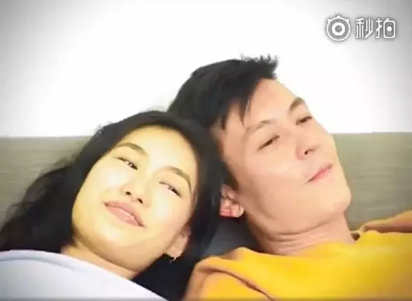 陳冠希與女友床上親熱視頻外流!親吻纏綿畫面曝光!