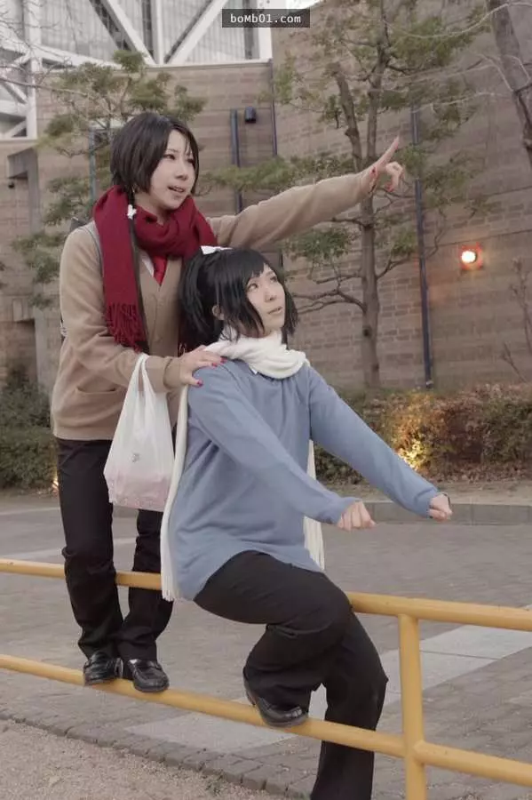25張「完美Cosplay照片背後的真相」,鏡頭外的畫面真的把大家都笑到捧腹滾地了!