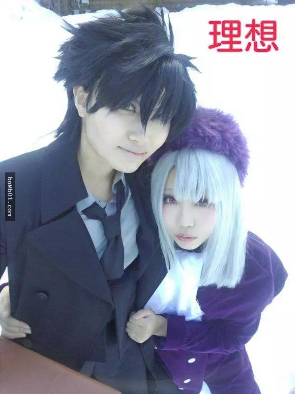 25張「完美Cosplay照片背後的真相」,鏡頭外的畫面真的把大家都笑到捧腹滾地了!