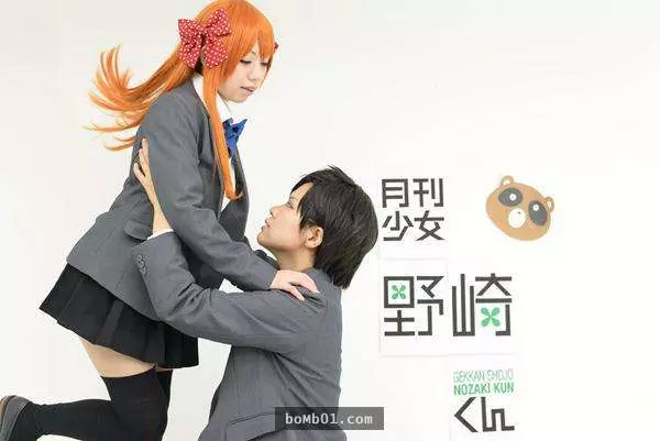 25張「完美Cosplay照片背後的真相」,鏡頭外的畫面真的把大家都笑到捧腹滾地了!