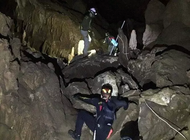 【一個都沒有少!】泰國少年足球隊13人洞穴失蹤9天,全部找到了!(內附視頻)