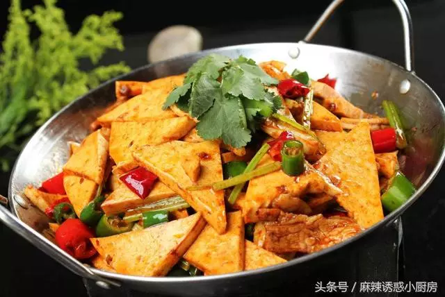 家人聚會,就做這16道家常菜,色香味濃,保你個個吃的心滿意足
