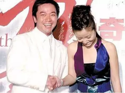 與林心如苦戀9年最終卻勞燕分飛,年近60仍未娶妻,如今模樣讓人心疼!