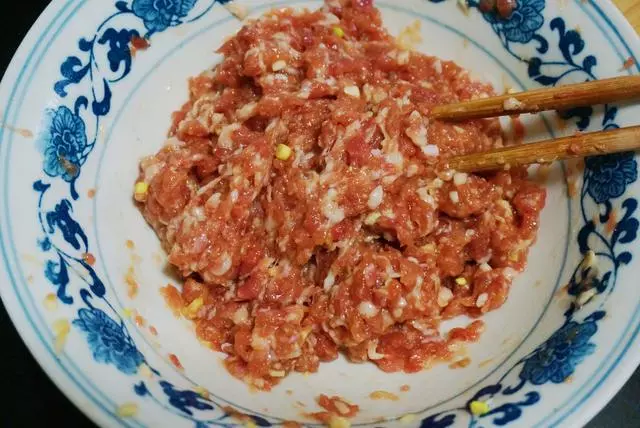 豆腐這種神器,可以製作成各種小吃零嘴,而且還能這樣做,好吃又好看,食慾大增