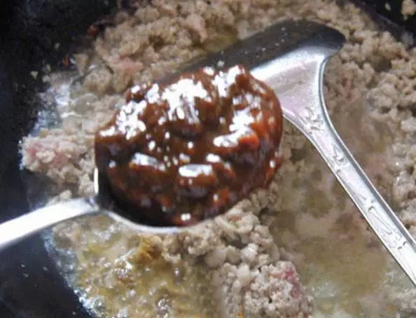 私房炸醬麵,做法簡單易學,麵食控們趕緊收藏起來吧!