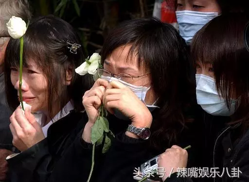 梅豔芳媽媽突然爆料:「最對不起梅豔芳的人是劉德華!」原來20年前,劉德華跟梅艷芳居然…..這個消息太震撼!