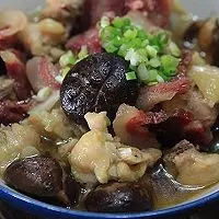 看都流口水的 *香菇蒸雞* ! 簡單卻又能調動胃口的菜式~