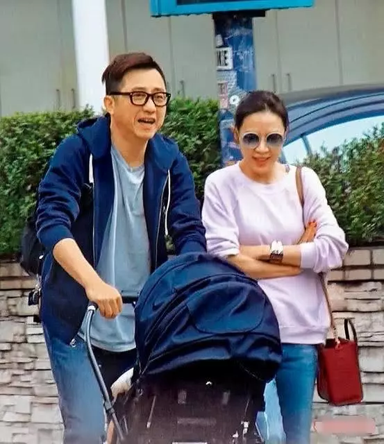 傳57歲庾澄慶再當爸,去年6月生下女兒,43歲老婆又懷二胎!