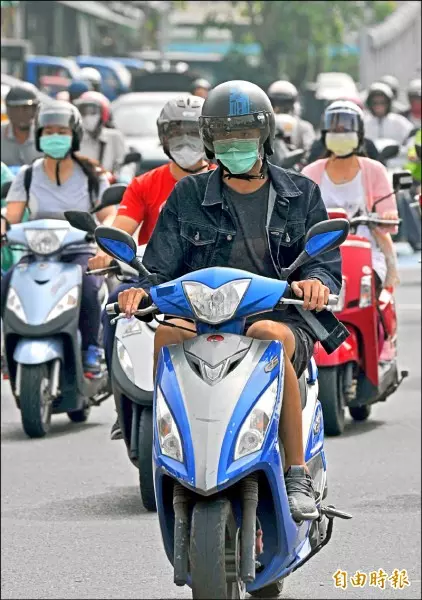 蔡總統宴請立委 他們卻都在抱怨這個法...