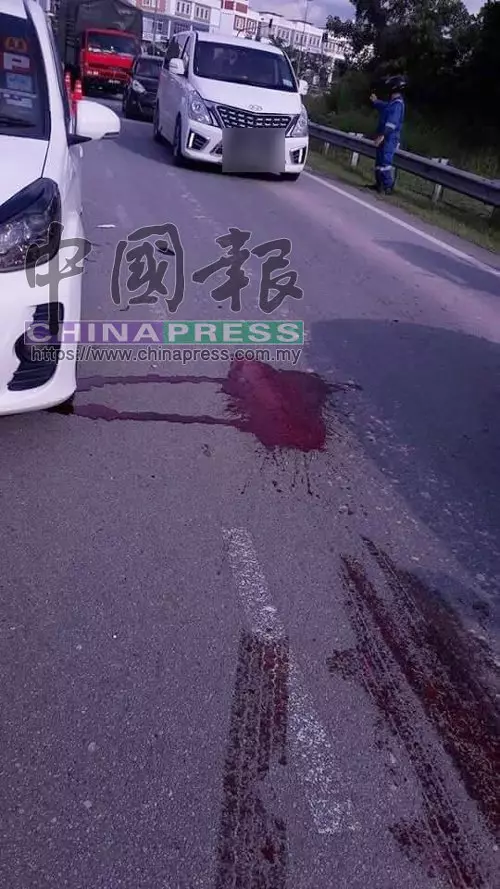 摩哆撞路墩‧遺下懷孕妻 公路再添馬勞亡魂
