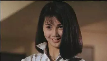 12歲乞討,18歲嫁曾志偉3年生2女,離婚放棄5000萬財產只為自由,如今過成這樣!