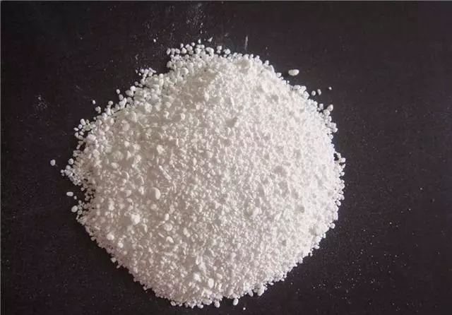 熱水壺內壁水垢髒髒難清除?教你幾個實用的土方法,水垢自動脫落