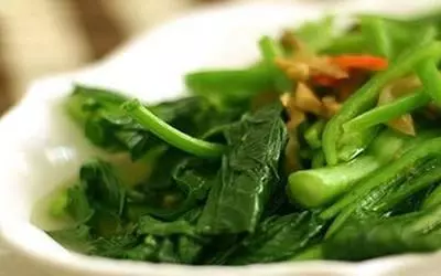 吃隔夜菜不會有致癌的危險嗎?養生專家:這兩種食物才最危險