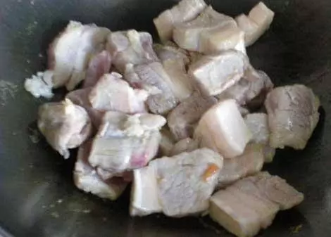不知道怎麼把肉燉的又熟又爛又好吃?大廚教你4個小技巧,五花肉好吃到爆!