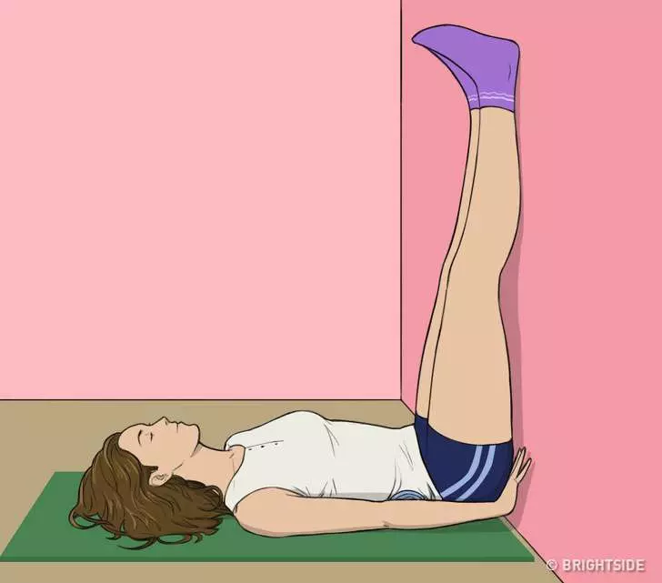 好奇試一試「每天抬腿20分鐘」 身體竟然開始出現「超紓壓的變化」