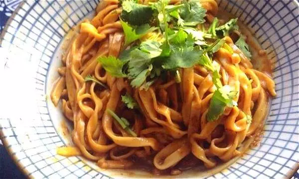 簡單又好吃!12款干撈麵做法