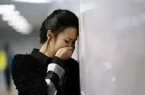 母親以死逼哥哥結婚,婚後不久哥哥離家出走杳無音訊,可憐了侄子