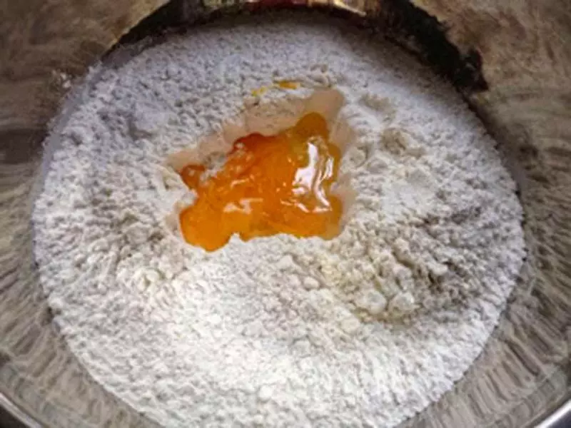 ◤板面の秘密?!◢ 板面最重要的精髓就在於「湯」!想要做出美味又好吃的板面就一定要跟著這食譜做啦~