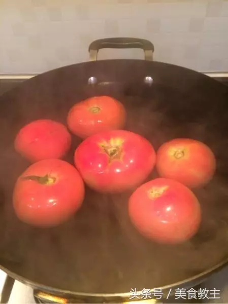 給孩子吃純天然沒有任何添加劑的「番茄醬」,自己動手做起來,簡直就是美味!