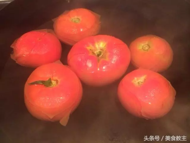 給孩子吃純天然沒有任何添加劑的「番茄醬」,自己動手做起來,簡直就是美味!