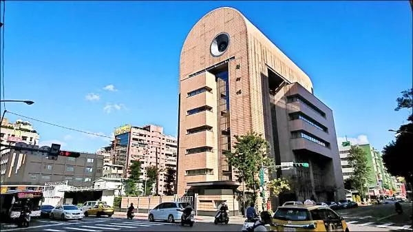 婦聯會「帳房」機密金流首曝光!逾30億不知去向