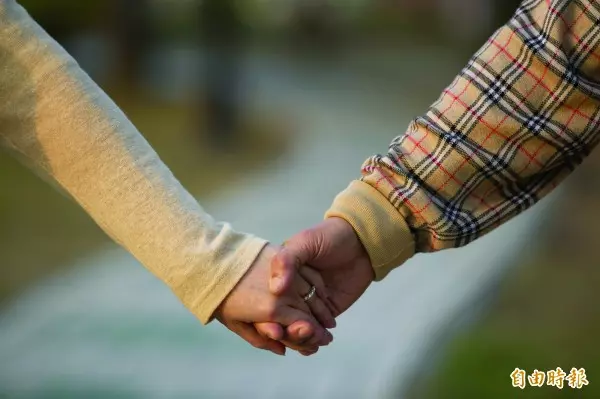 離婚全部要一半 男子進帳2400萬