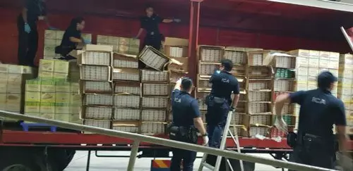 害新柔長堤塞爆兩天 私菸販捉到了!