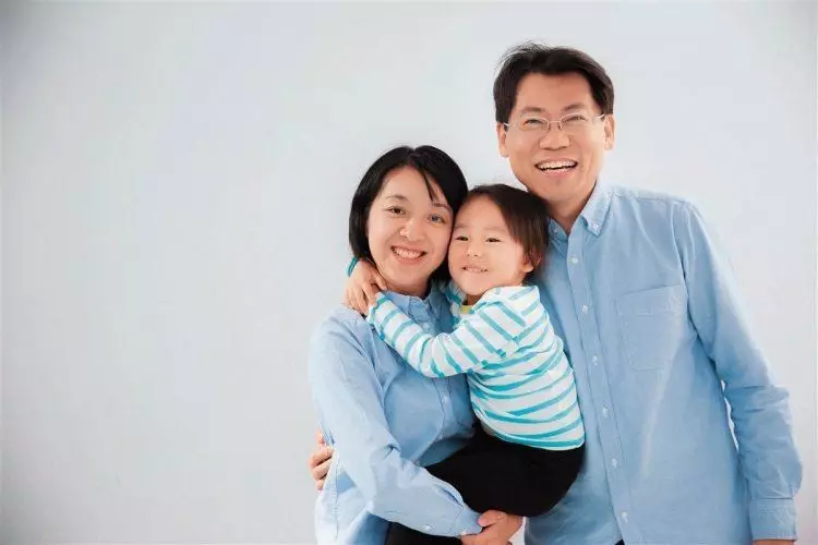 小燈泡割喉案二審嫌犯爽躲過死刑!律師團金句「出獄無危害性」網軍斷理智線嗆:畜生!