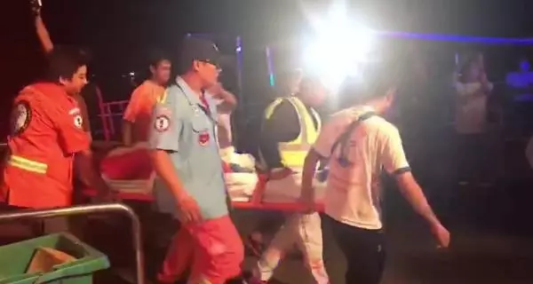 普吉島沉船救援人員看到兒童遺體:對不起 我們來晚了