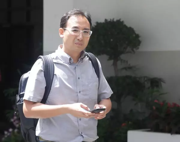 新加坡富少搞上外交官妻子 送了綠帽還用手機騷擾 外交部官員傳控「名門後代」