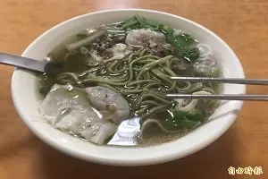 藍營稱縣長換人免費營養午餐會停辦 洪國浩:好的政策會延續