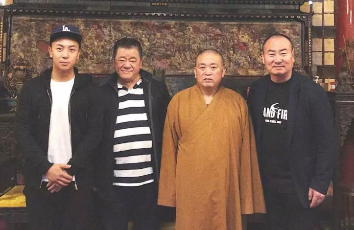 釋小龍家庭背景被曝光,與向華強平起平坐,黑白兩道沒人敢惹!