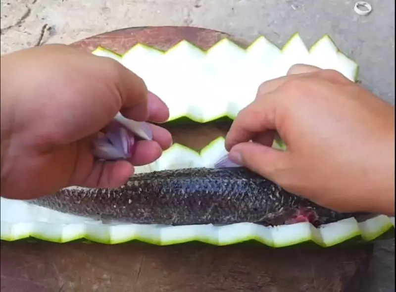 台式蒸魚跟瓢瓜燉魚哪個好吃