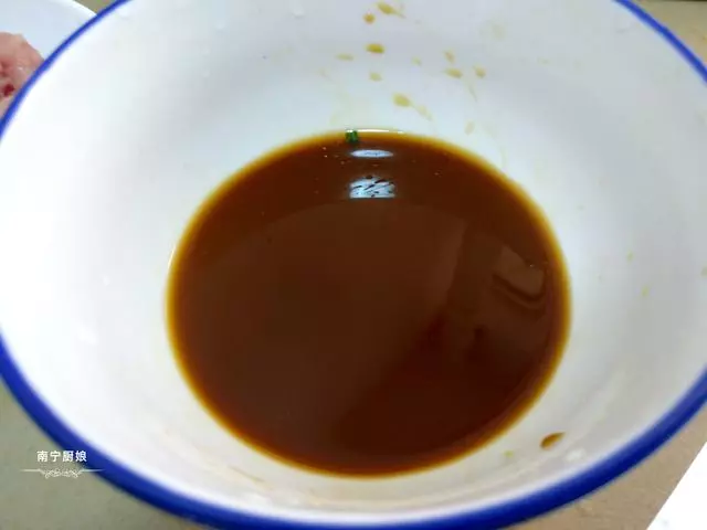 茄子這麼做,比肉還好吃,以至於我都忘記自己在減肥,連吃5碗飯