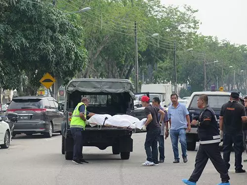 撞破爆竊遇襲 車廠東主中8刀死