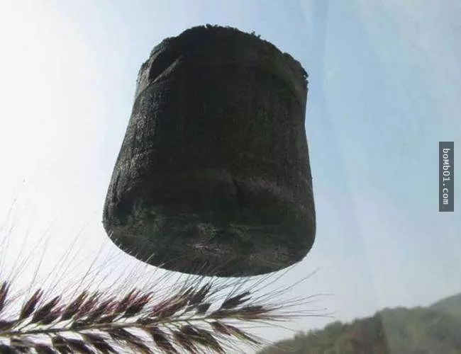 科學家竟然研發出比空氣輕7倍的材料,看起來很不可思議但這確實是真的!