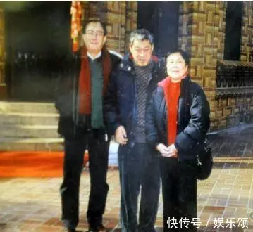 范冰冰因他打人,趙薇想他哭成淚人,四子女三智障,成影壇傳奇!