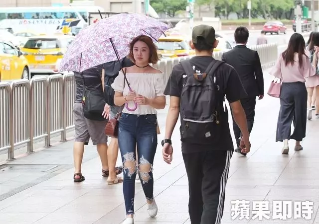 《瑪莉亞今晨變中颱 美預測「超級颱風」》
