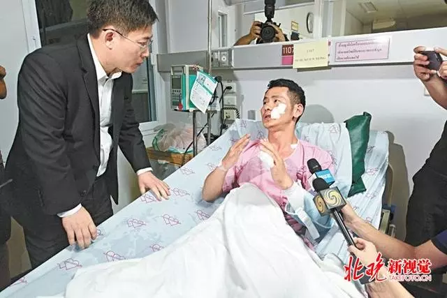 普吉翻船倖存者驚險逃生 現場:用手擊碎船艙玻璃才逃了出來