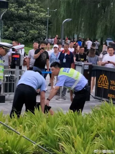 連嫌犯躲藏時也不想放棄前來聽他演唱會,張學友演唱會逮第7嫌犯 !