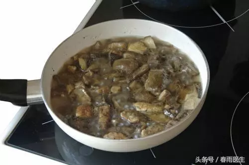鋁鍋有毒?鐵鍋補鐵?炒菜鍋到底該買什麼材質的?