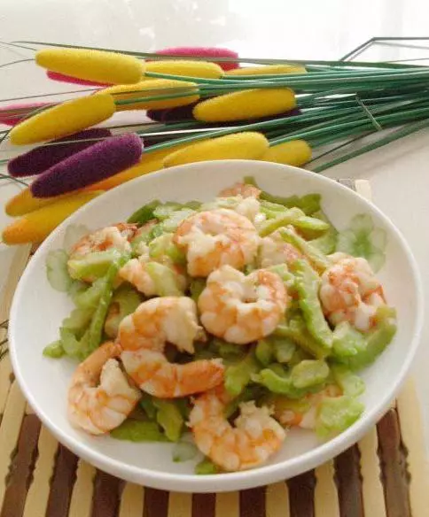 苦瓜15道精選菜譜,比肉好吃,比蝦營養,一分鐘學會,特別下飯!