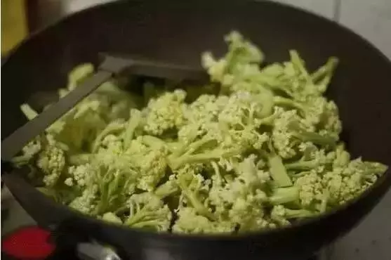 香死人的花椰菜做法,我竟然到今天才知道~