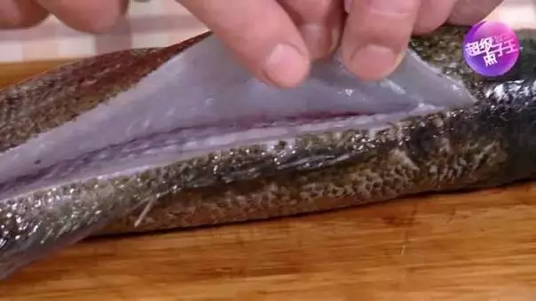 原來蒸魚要這麼蒸才會鮮甜,又上了一寶貴的一課!!